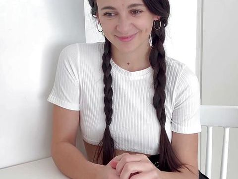 LibertyPorno presents: She agreed to show me her tits and then fuck at my house